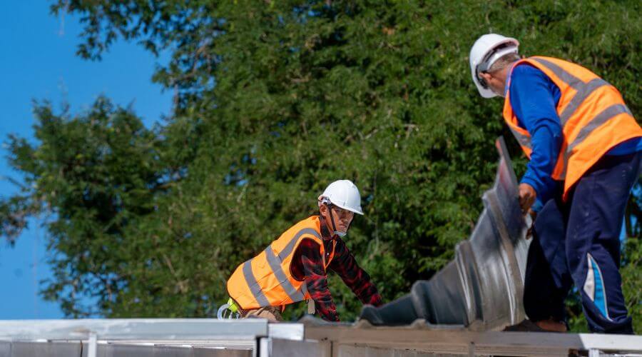 Professional Flat Roofing Installation in Trout Creek, MI