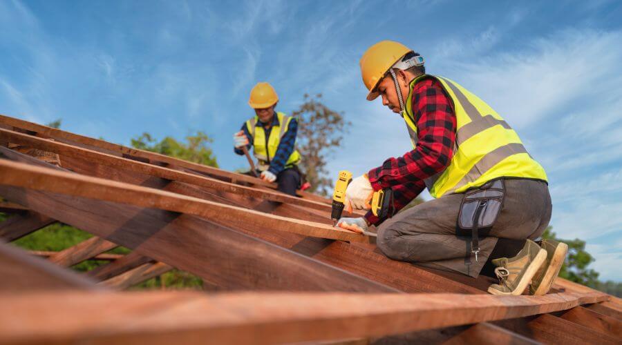 Professional Flat Roofing Installation services in Trout Creek, MI